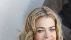 Денис Ричардс ще се грижи за близнаците на Чарли