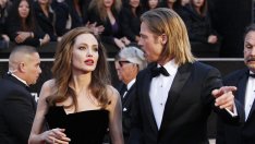 Братът на Анджелина ще я жени за Брад