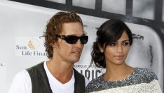 Матю Макконъхи и Камила Алвес се местят в Тексас