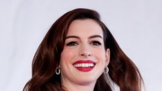 Ан Хатауей очаква второ дете