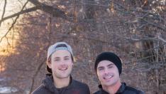 Зак Ефрон: Съветвам се по въпросите за любовта с брат ми