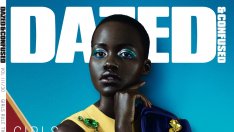 Тъмната кожа на Лупита Нионго блести в ярки цветове