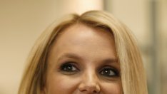 Бритни Спиърс иска да гледа децата на Брад и Анджелина