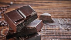 Успокойте емоциите с тези храни без угризения