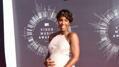 Кели Роуланд роди момче