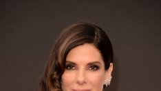 Сандра Бълок излиза с Крис Евънс?