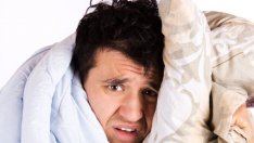 Спането до късно през уикенда е вредно