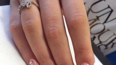 Бърз маникюр – със залепващи ленти