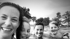 Лив Тайлър се обясни в любов на годеника си