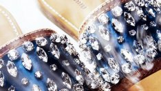 Модни тенденции: Сандали с камъни