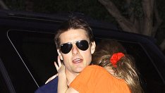 Том Круз глези Сури напук на Кейти