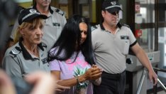 Анита Мейзер продава злокобния дом със „свинските опашки“