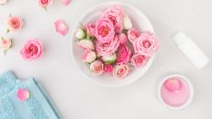 3 изненадващи употреби на розовата вода
