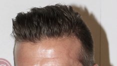 Дейвид Бекъм работи за марковитe дрехи на дъщеря си