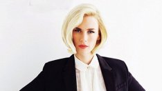 Щастливата самотна майка Дженюъри Джоунс