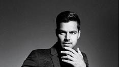 Партньорът на Рики Мартин му помага в грижите за децата