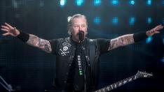 Metallica дари част от приходите си за болница