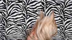 Маска с яйце и ром за изсветляване на косата