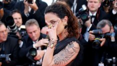 Бенет не мълчи: Бях непълнолетен... Азия: Той ми налетя!