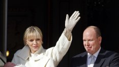 Кралската двойка на Монако представи своите близнаци