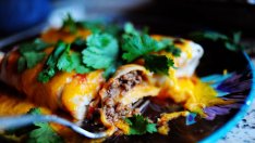 Буритос с говеждо и боб