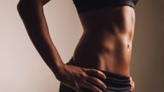 Как да се сдобием с перфектно оформен корем?