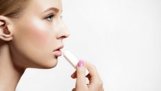 Как да приготвим балсам за устни?