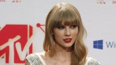 Тейлър Суифт не се радва, че притежава стотици рокли