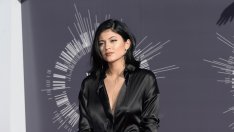 Кайли Дженър записва дебютния си музикален албум