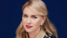 Наоми Уотс и Ума Търман се изявяват като модели