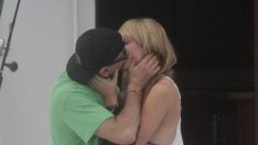 Чарли Шийн си хвана поредната порно звезда