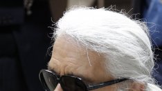 Карл Лагерфелд нарече Адел „прекалено дебела“