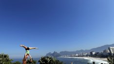 Видео урок: Започнете деня си с йога