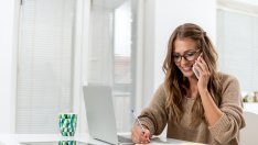 Работа от вкъщи – по-продуктивни сме, но застрашени от безсъние