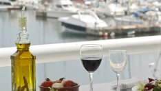 Храните, които да избягваме по време на път