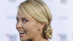 Чарлийз Терон: „Известността те прави ненормален!“