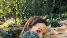 Кокошки, пчели, зеленчуци... Дженифър Гарнър луда по природата