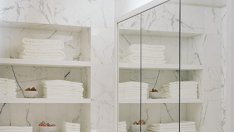 Аристократично. Мраморна баня