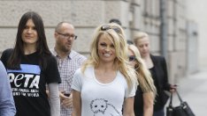 Памела Андерсън отново защитава животните