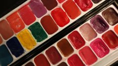 Кога да изхвърлим козметиката?