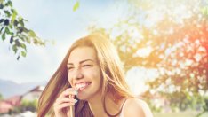 Полезните храни, които могат да навредят на усмивката ви