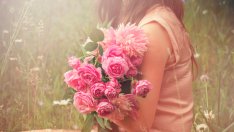 Женственост с аромат на рози
