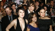 Щерката на Деми и Брус в ареста заради алкохол