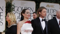 Брад Пит се гримира