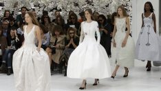 Висша мода 2015: Приказност и женственост