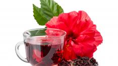 5 ползи от пиенето на чай от хибискус