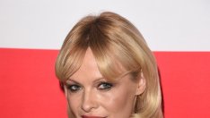 Памела Андерсън иска половината от парите на бившия си