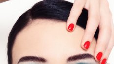 Жените се показват пред новите си половинки без грим най-рано след месец