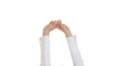 Лесни упражнения за раздвижване в офиса