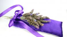 Възглавничка от лавандула за спокоен сън и пълноценна почивка